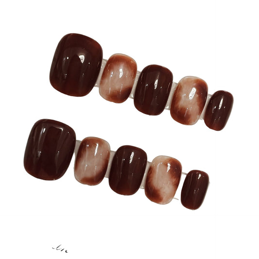 Handcrafted British Retro Plaid Press-On Nails - Caramel Plaid & Cocoa Medley | Short Squoval Collection