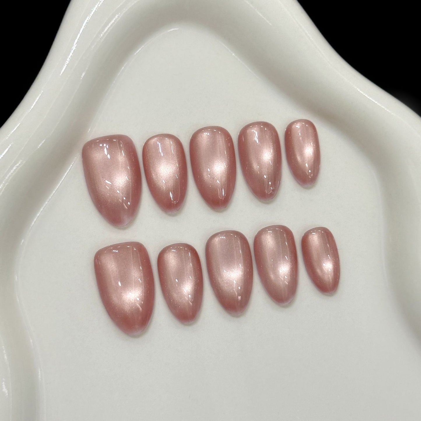 Handcrafted Moonlight Cat-Eye Press-On Nails - Shimmering Jelly Magnetic Gel | Short Almond